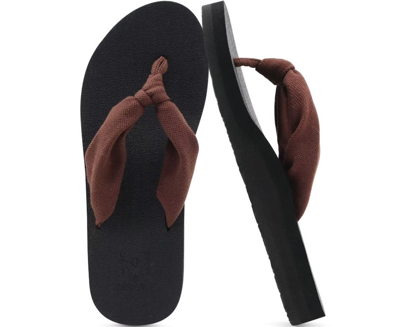 KuaiLu Flip Flops Women Arch Support Yoga Mat Comfortable Summer Beach Walking Thong Cushion Sandals Slip on Outfits Travel Essentials Orthotic Slides Indoor Outdoor Slippers Shoes Dark Brown Size 9 - Image 1